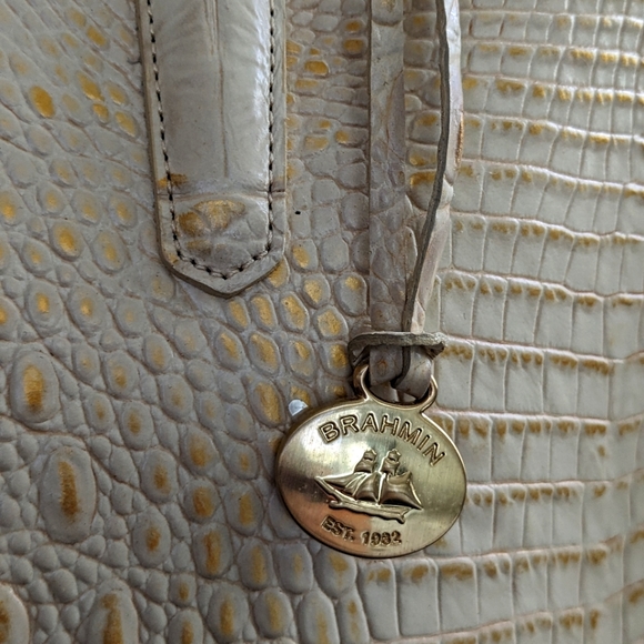 Brahmin EUC Crystal Melbourne Embossed Croc Leather Tote Shoulder Bag - Picture 12 of 14